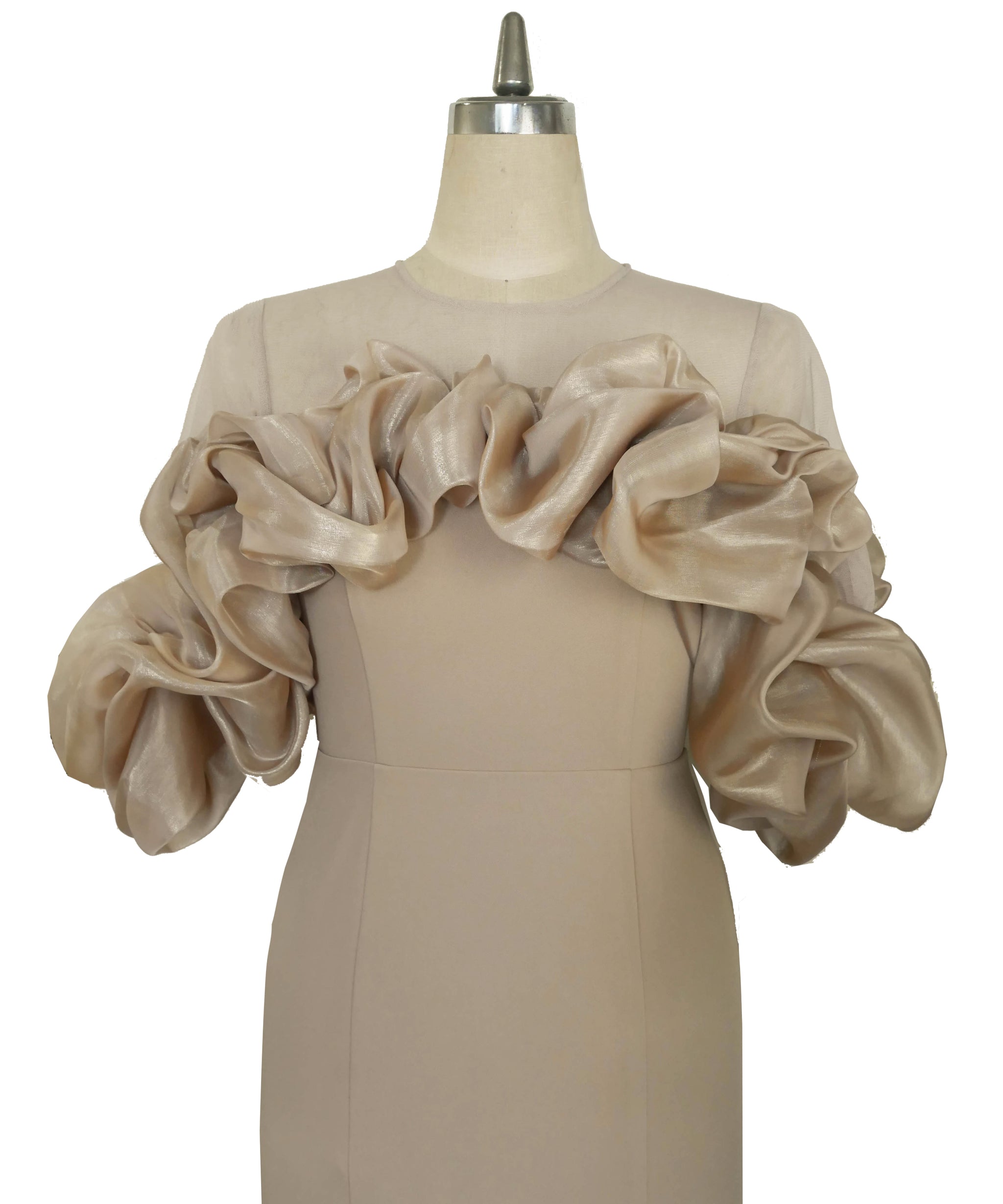 VOLUME RAFFLE DRESS