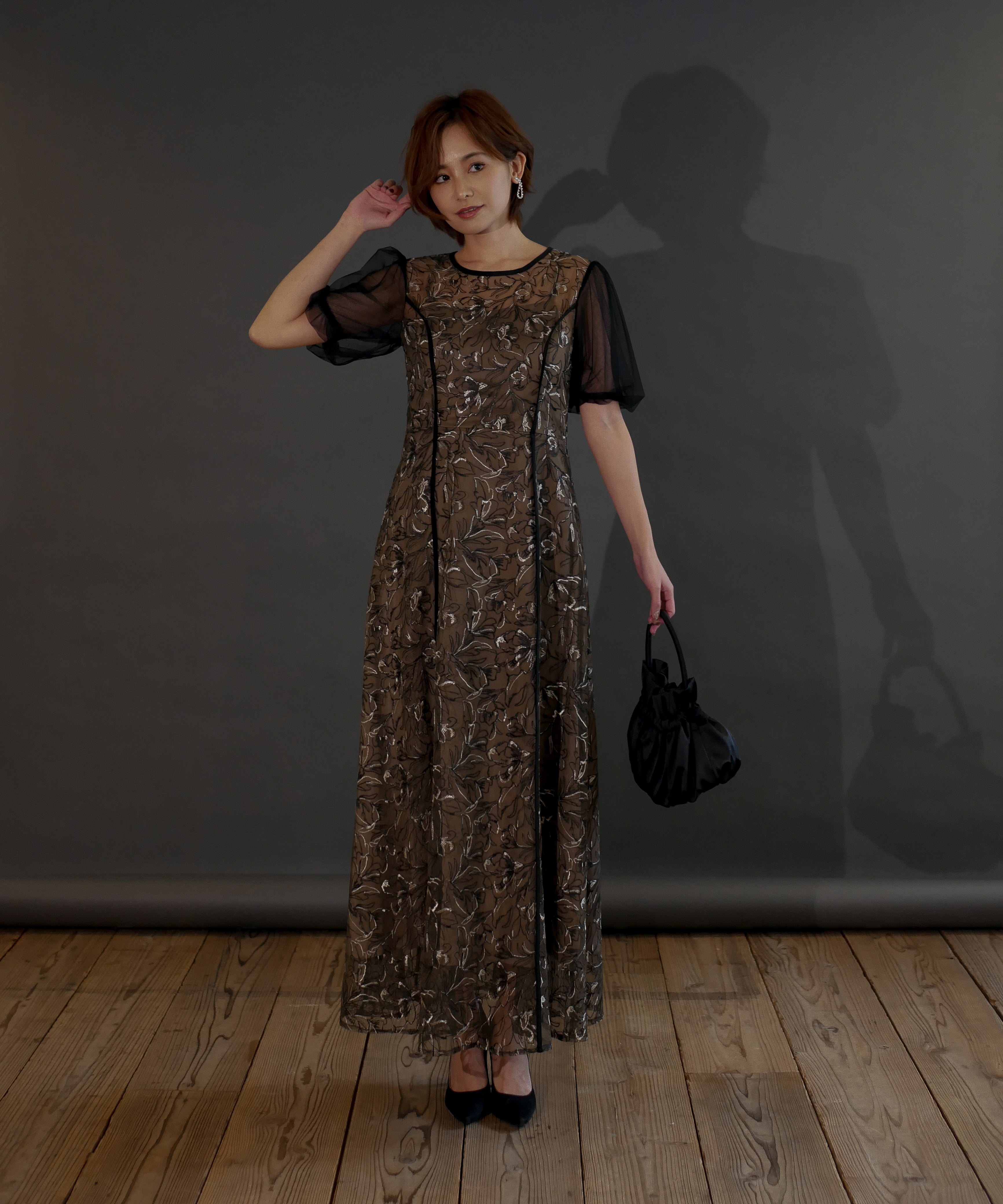 PUFF SLEEVE LACE DRESS