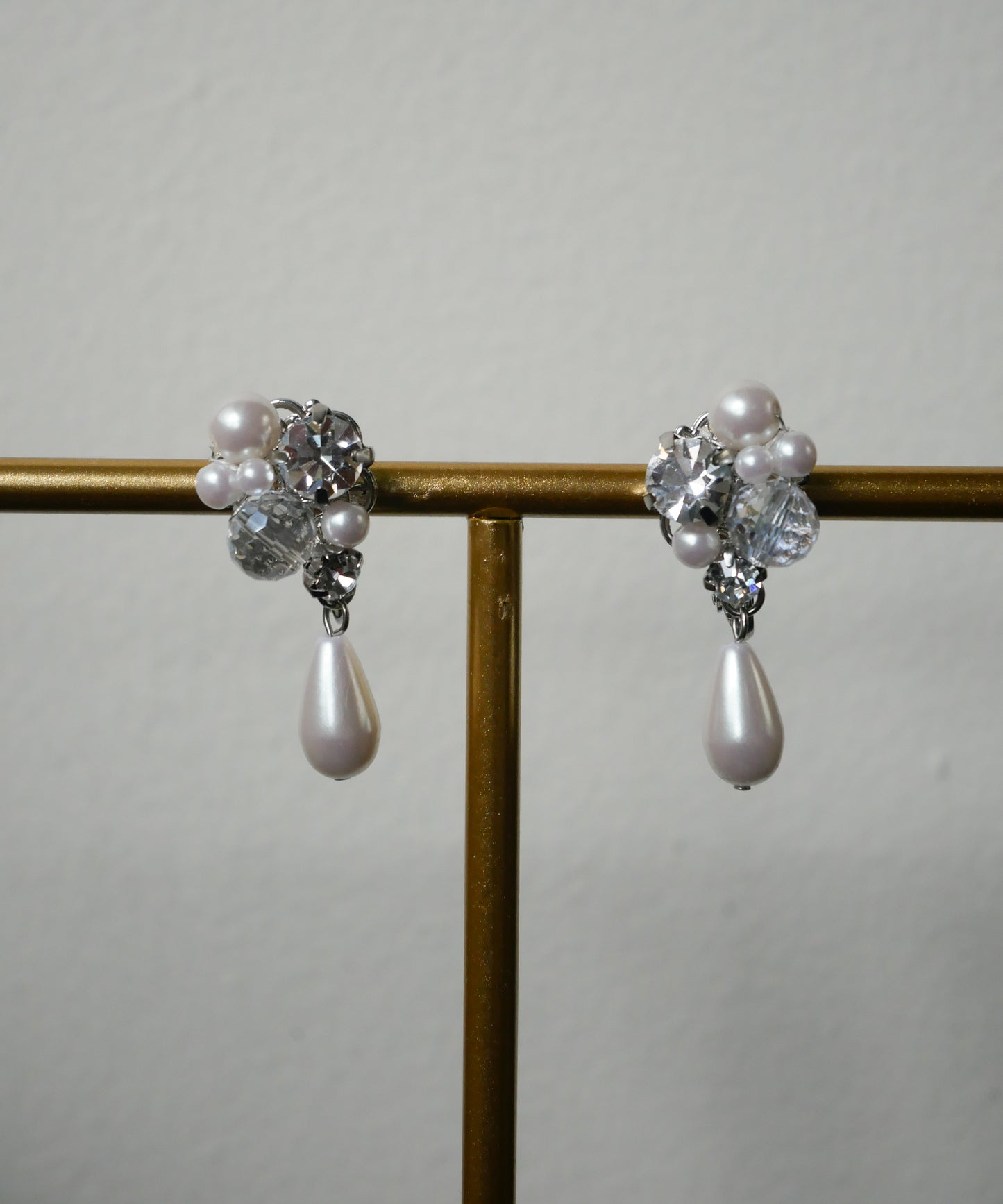 BIJOU DROP EARRING