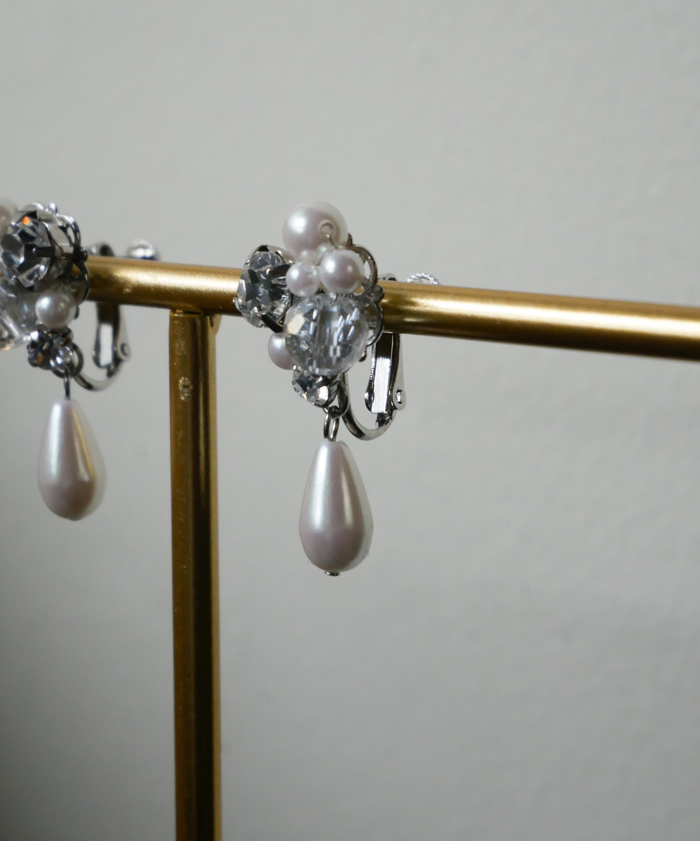 BIJOU DROP EARRING