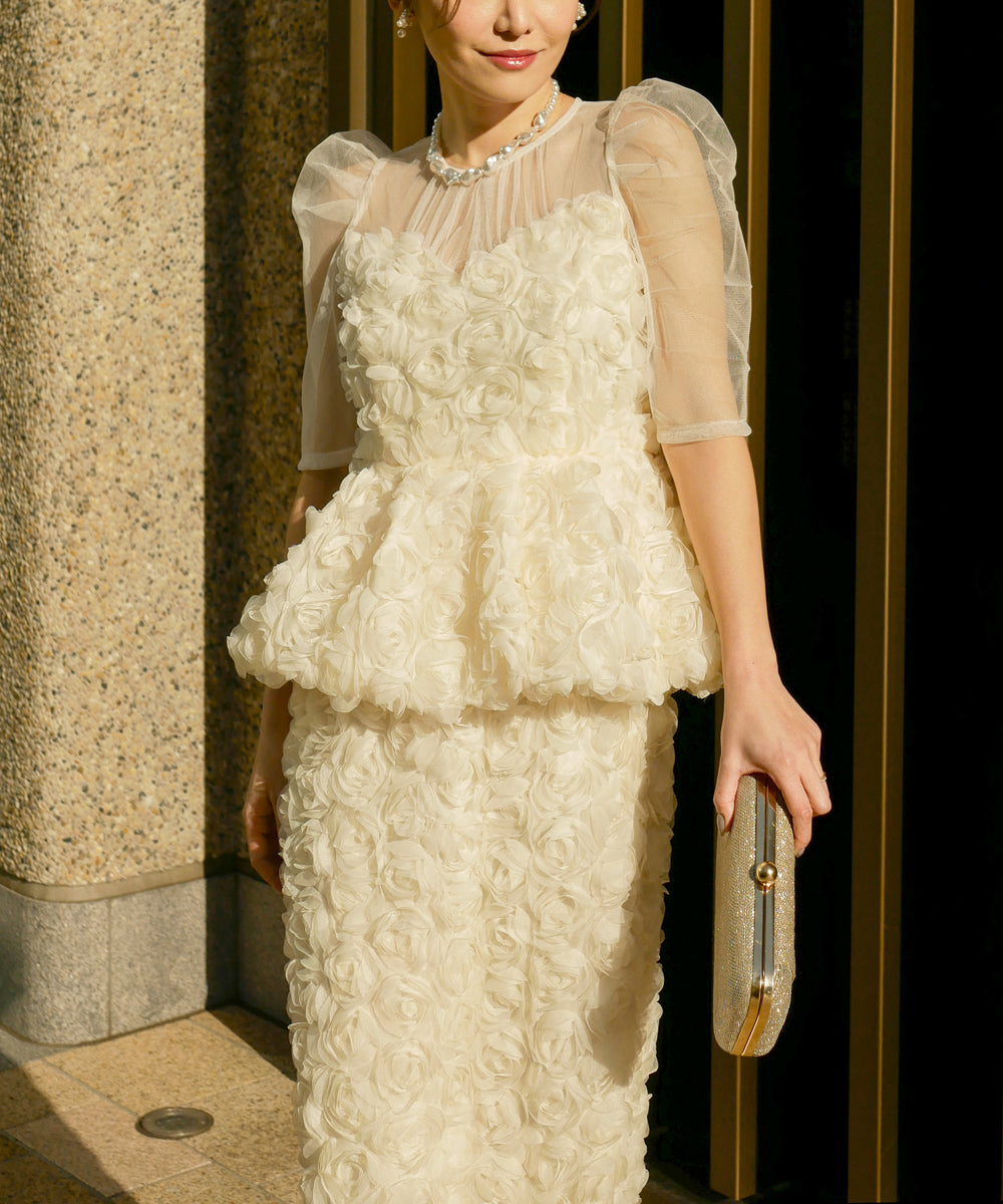 モデルサイズ：160cm B84 W61 H84 / 着用：アイボリー