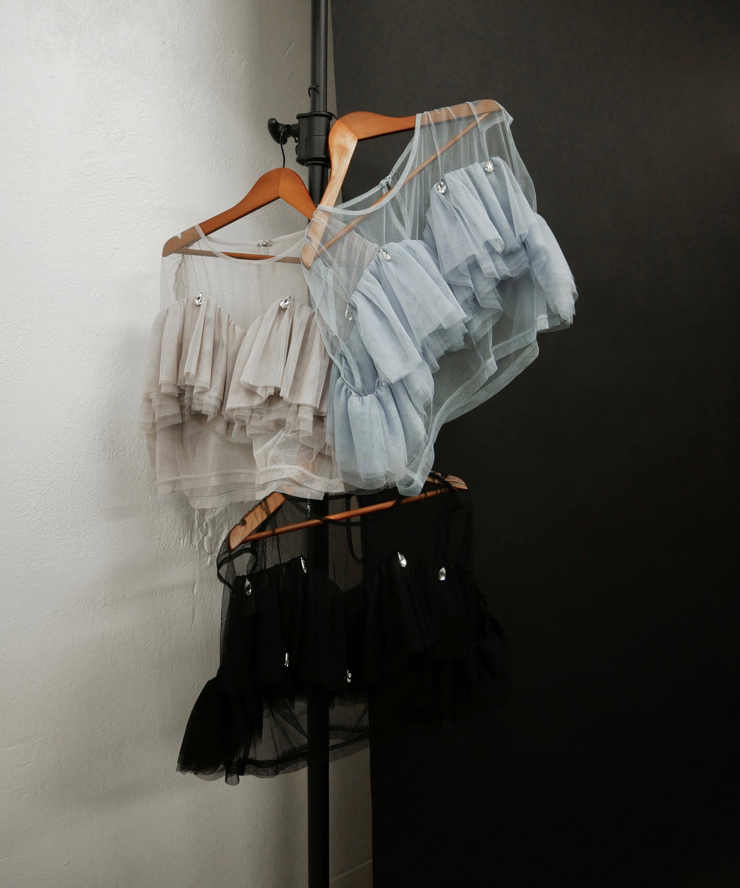 DROP BIJOU FRILL TOP