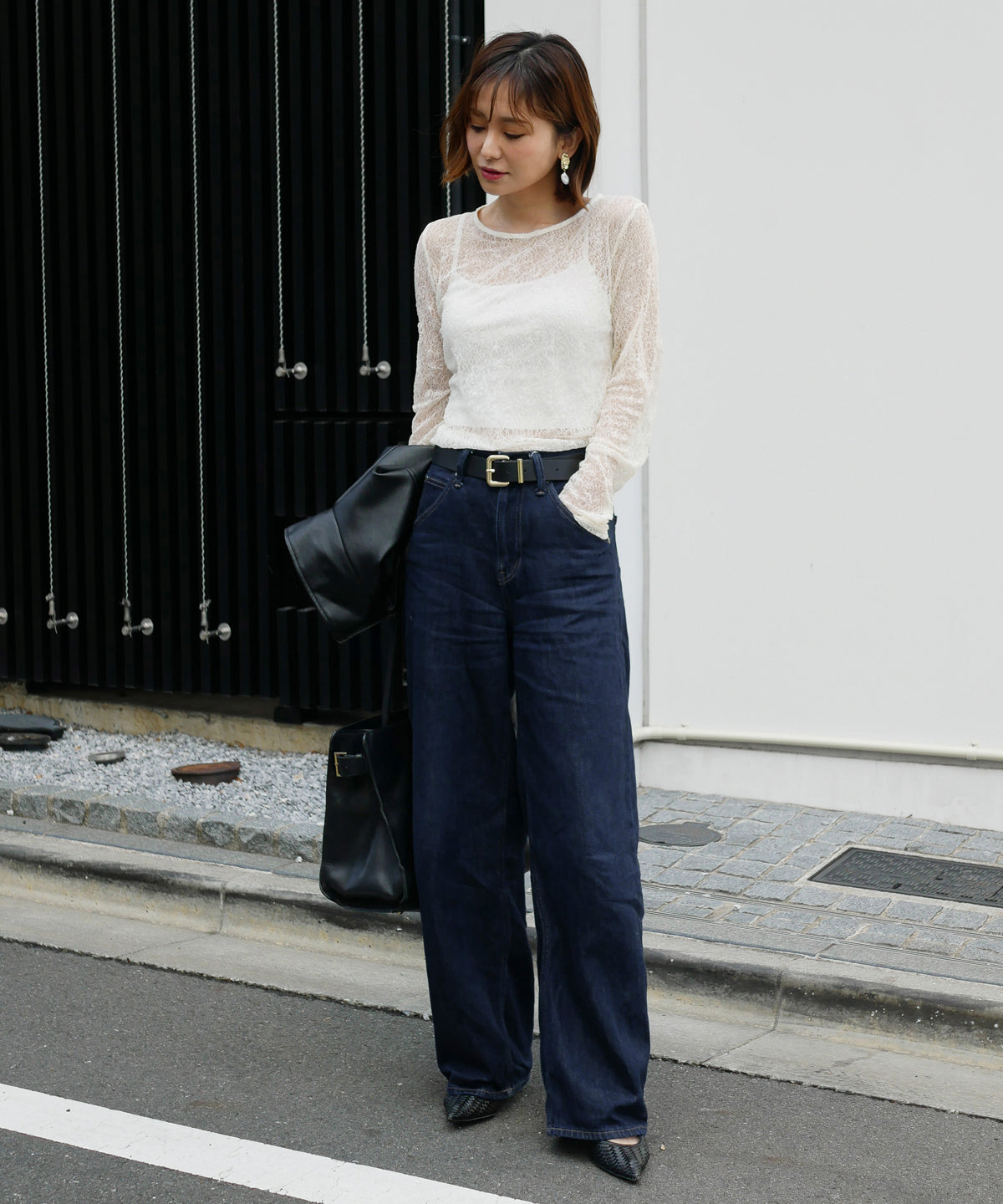 LACE GATHER TOP