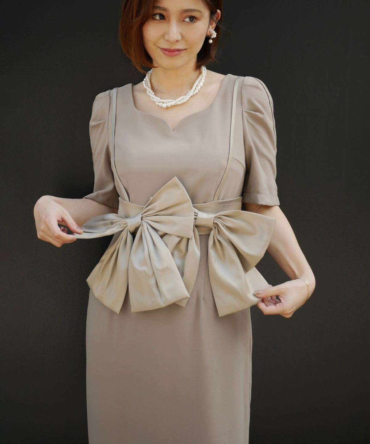 BIG RIBON BUISTIER DRESS
