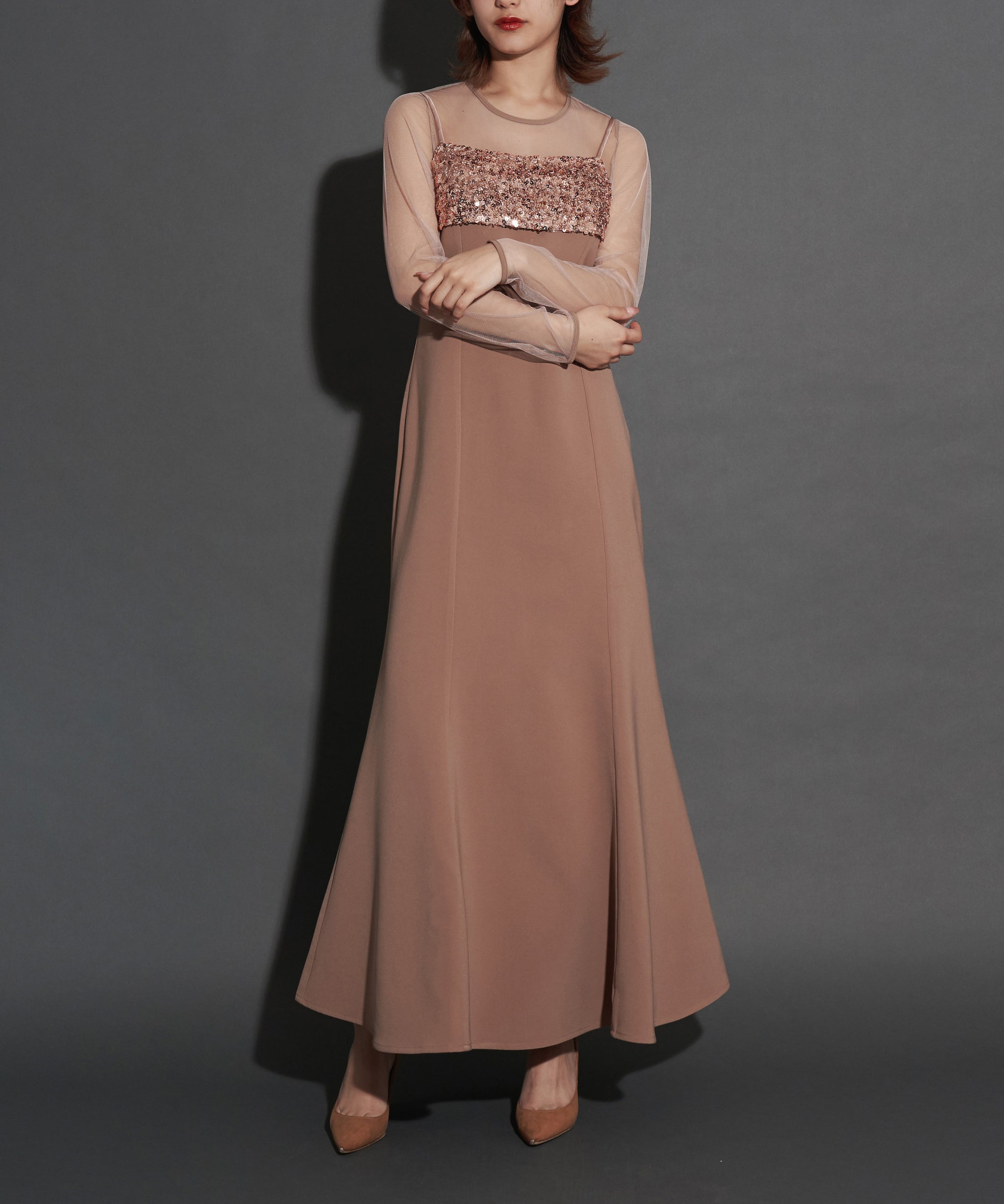 モデルサイズ：162cm B80 W59 H83 / 着用：ベージュ M 