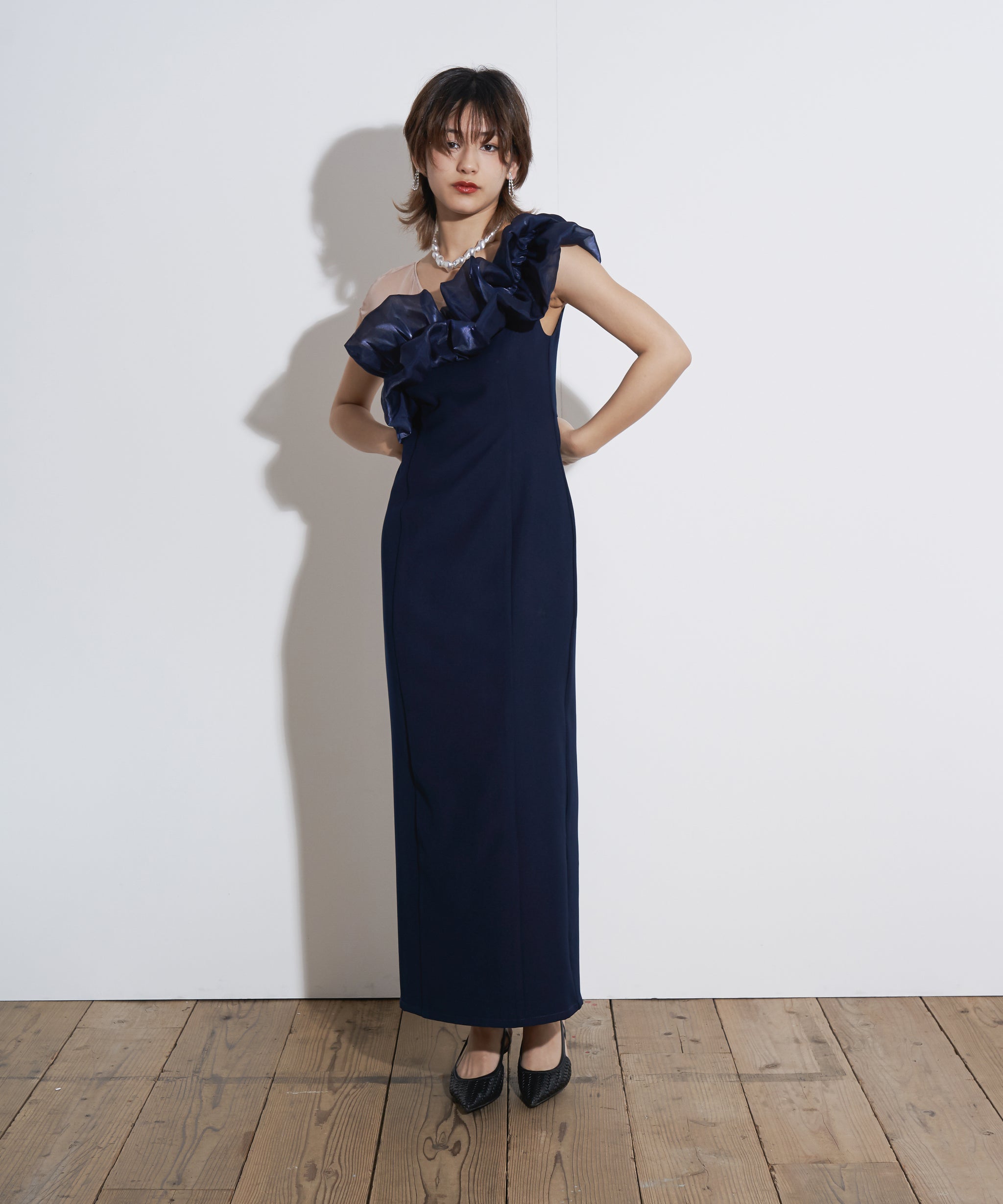 SHINY FRILL DRESS