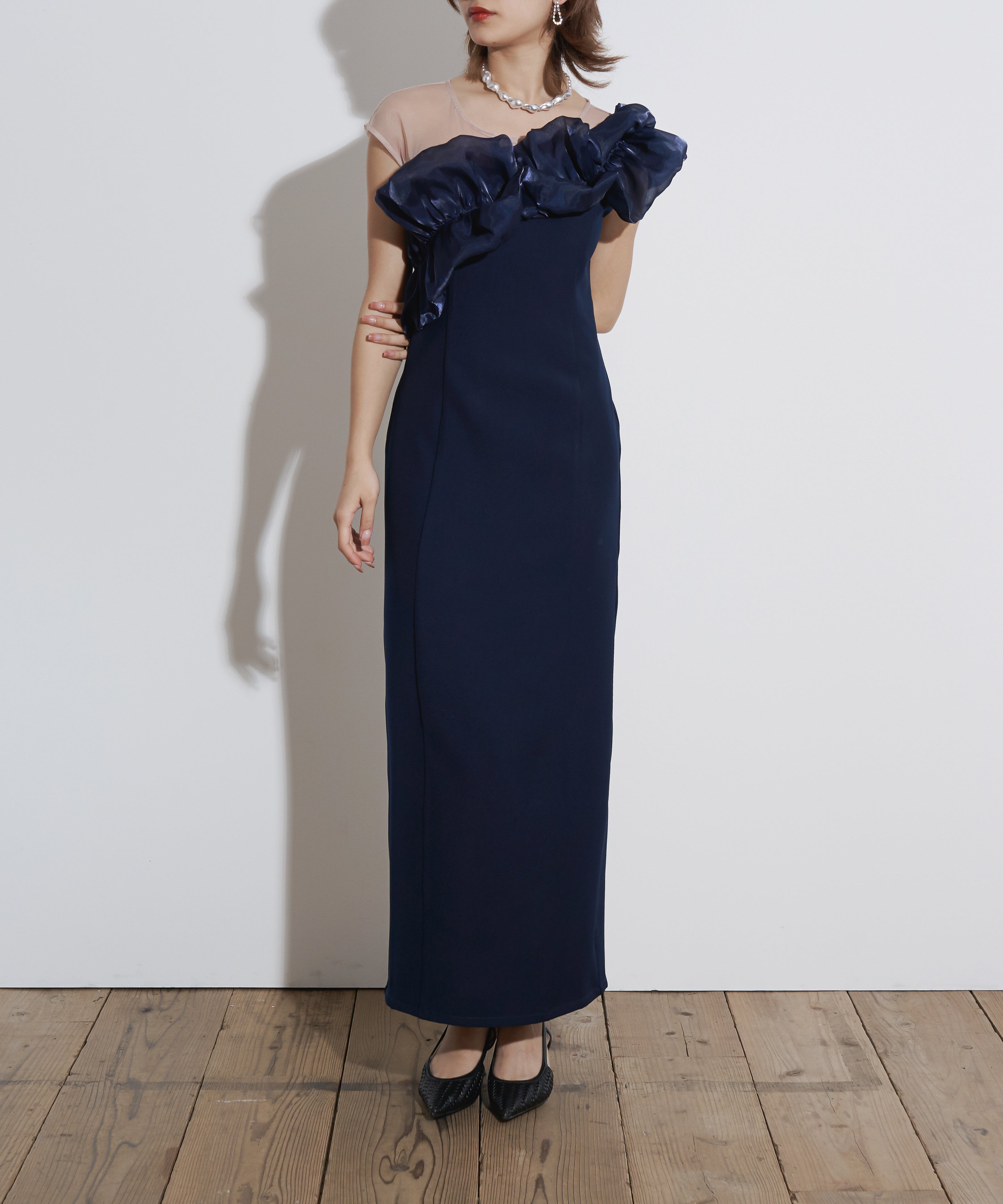 SHINY FRILL DRESS
