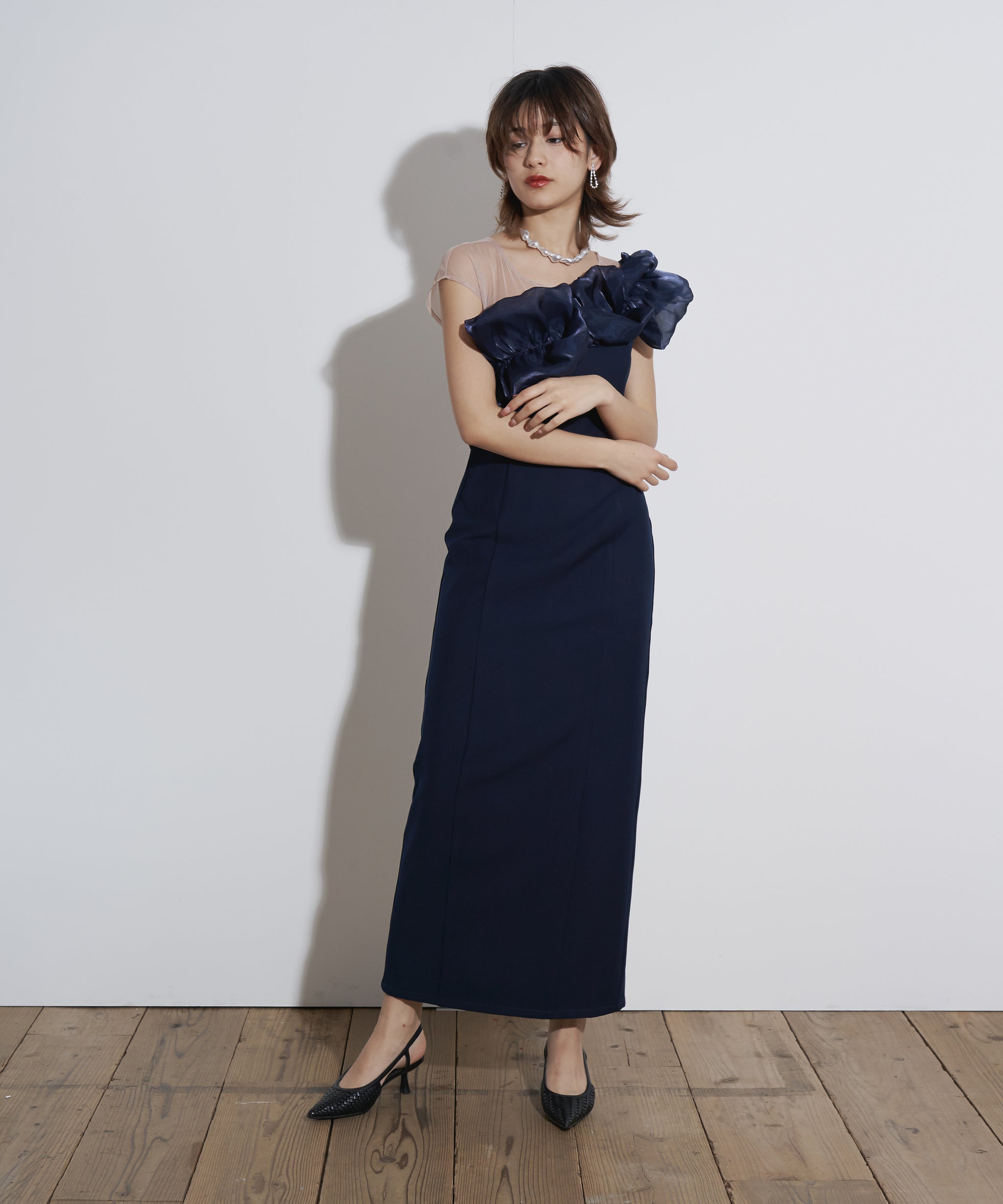 SHINY FRILL DRESS