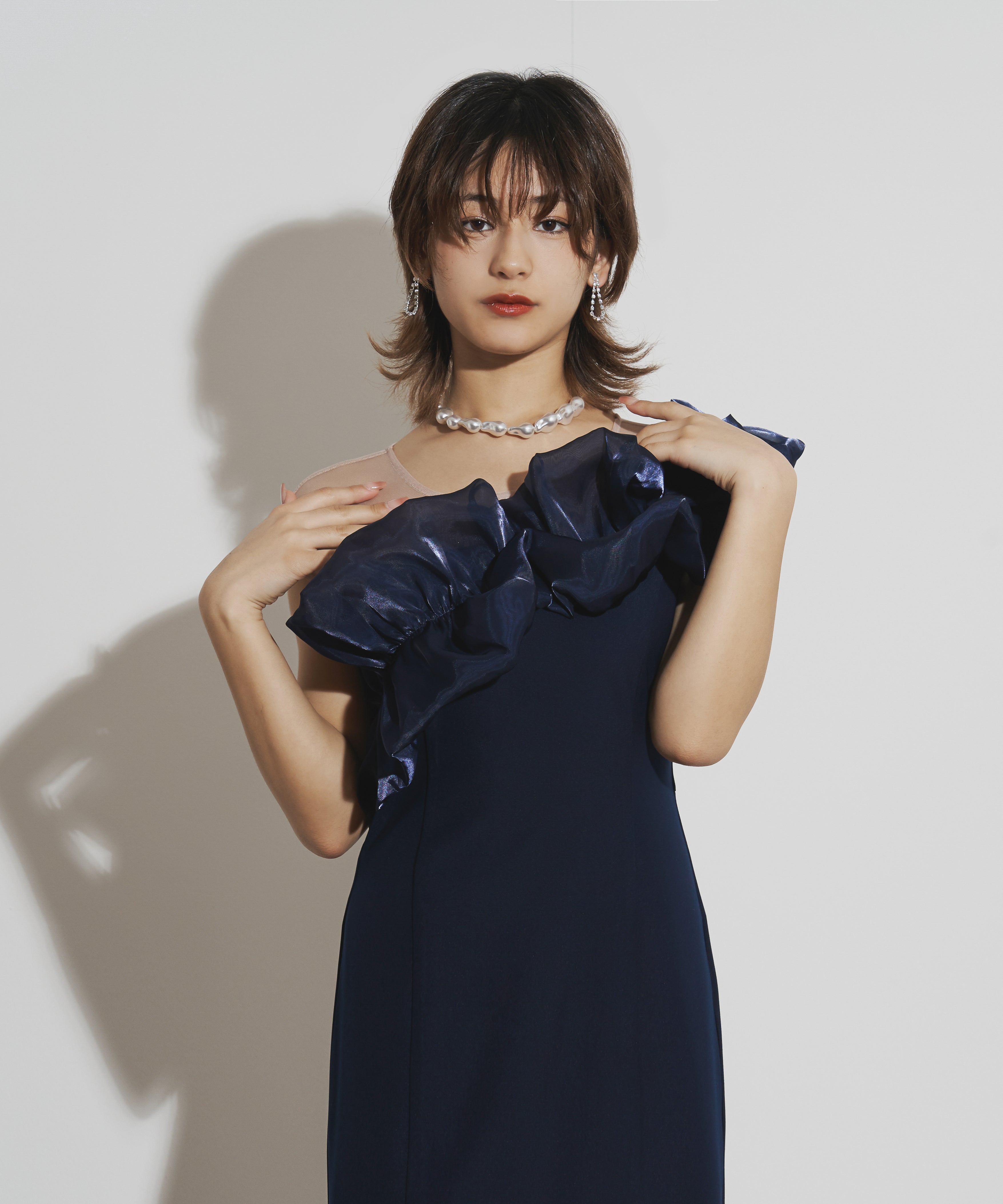 モデルサイズ：162cm B80 W59 H83 / 着用：ネイビー